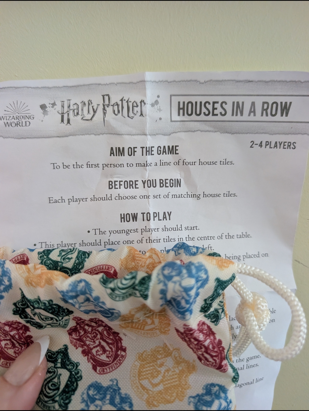 Harry Potter Houses Drawstring Pouch - Multi-Color Crest Design - Picture 2 of 5